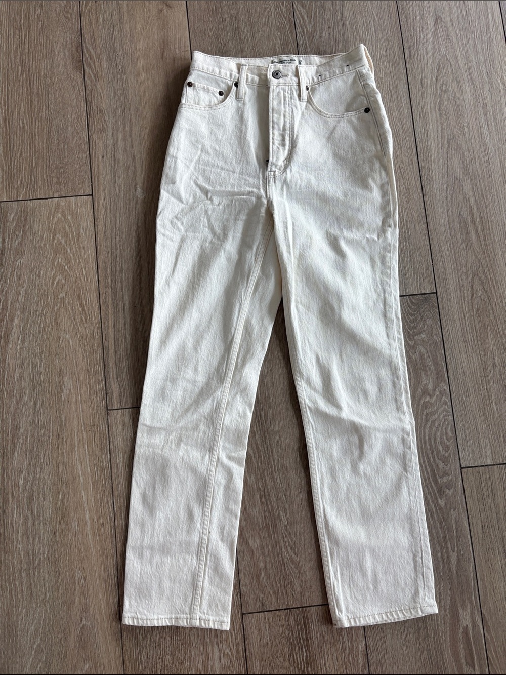 New Abercrombie & Fitch Off-White Curve Love Ultra High Rise Ankle Straight Jean